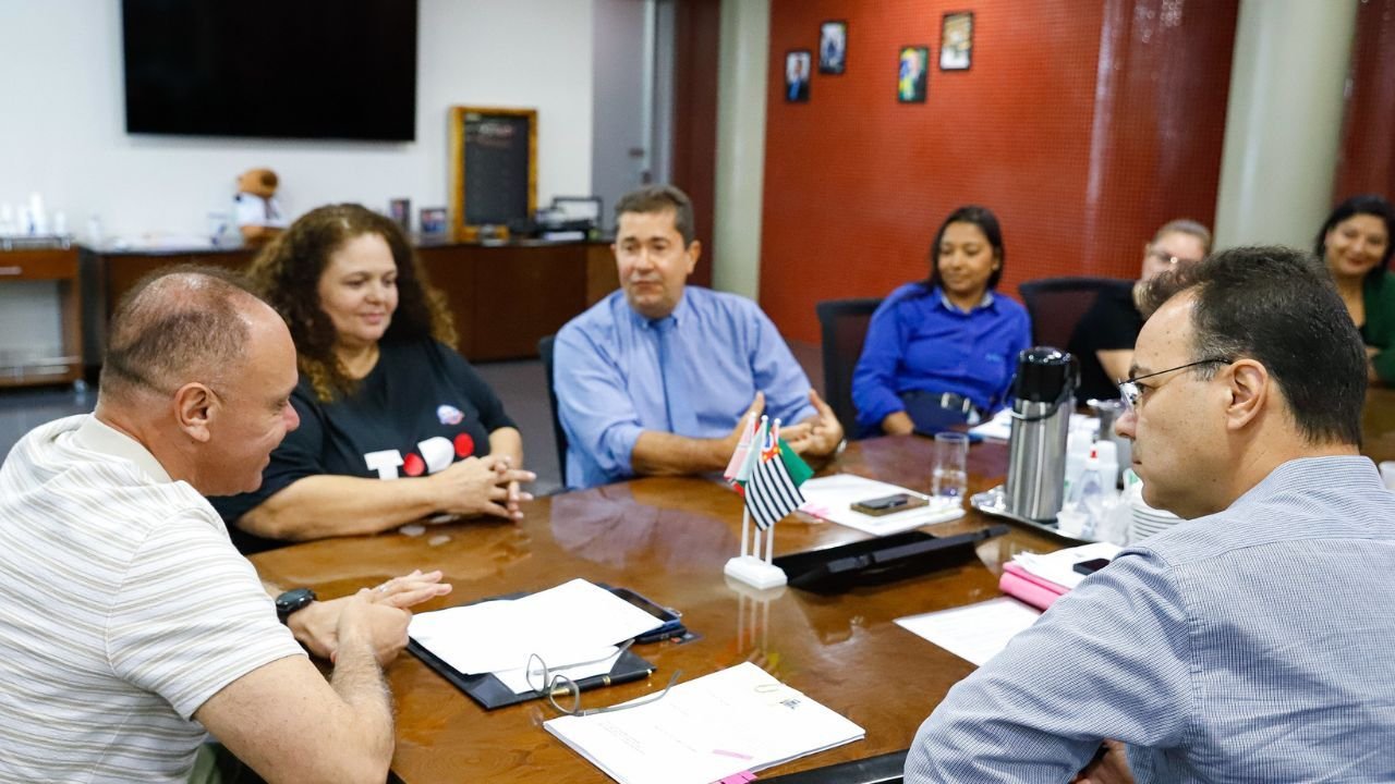 Prefeito Coronel Fábio anuncia reajuste acima da inflação para servidores