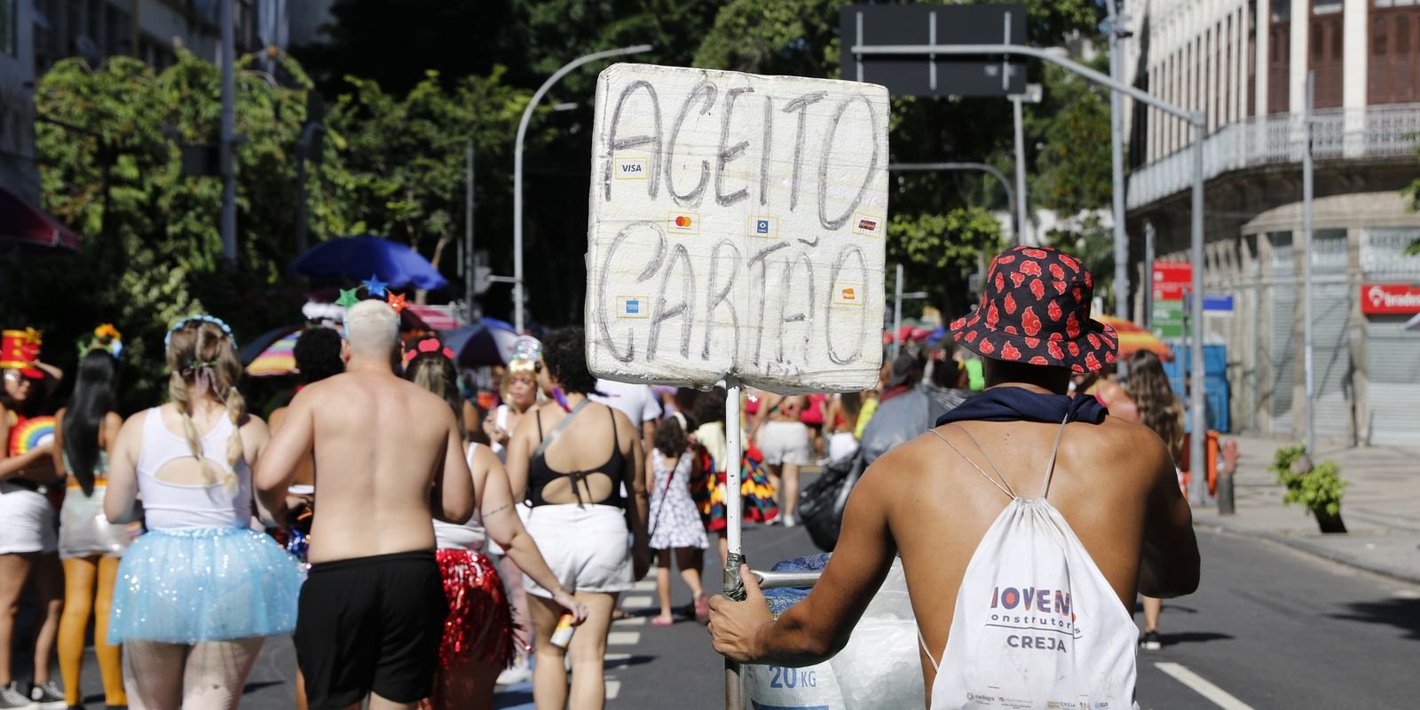 Boom da Formalização: Ambulantes MEI Registram Salto de 45% em Apenas Dois Anos