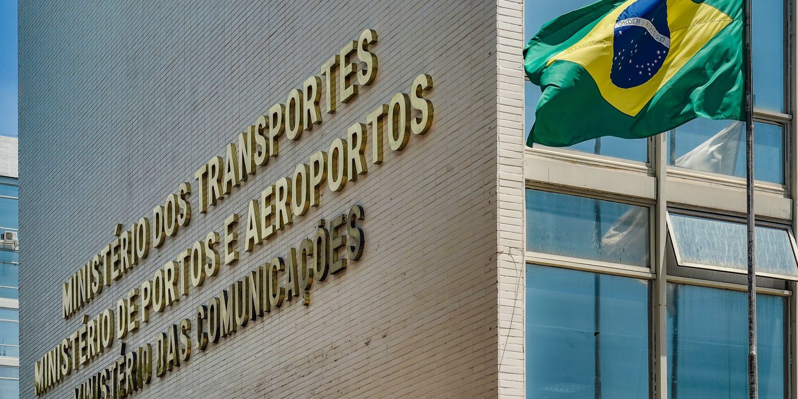 Ministério das Comunicações impulsiona a expansão das TVs públicas e legislativas no Brasil