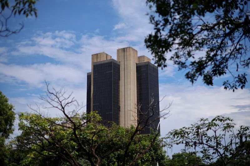 Mercado financeiro otimista: projeção para o IPCA de 2024 é revisada para baixo