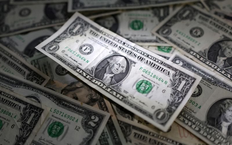 Dólar inicia quarta-feira em queda, influenciado por falas de Galípolo e cenário externo