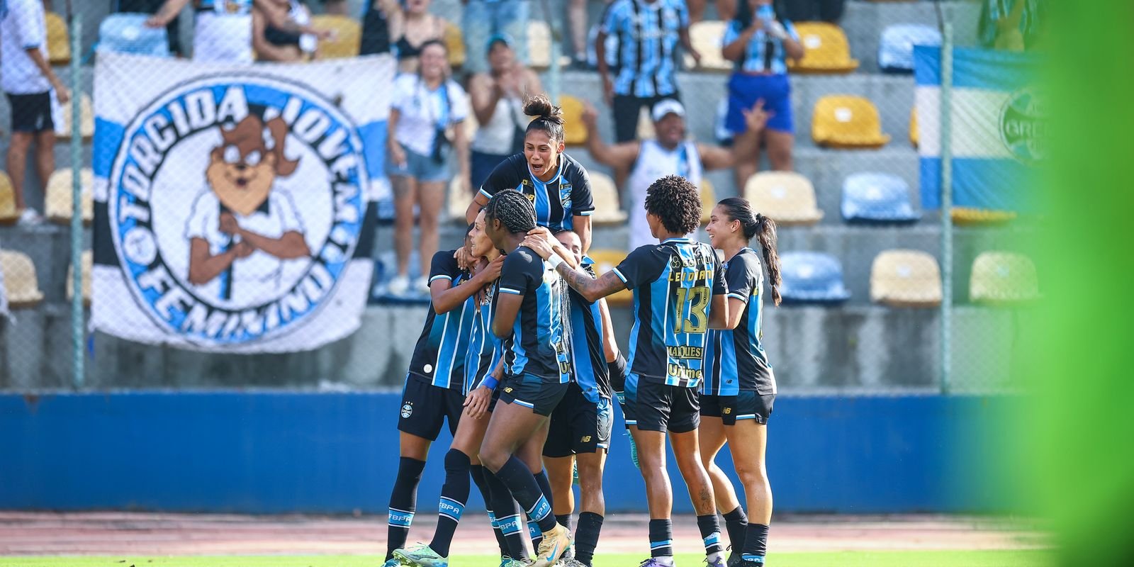 Grêmio Supera Internacional em Grenal Pelo Brasileiro Feminino A1 e Conquista Primeira Vitória