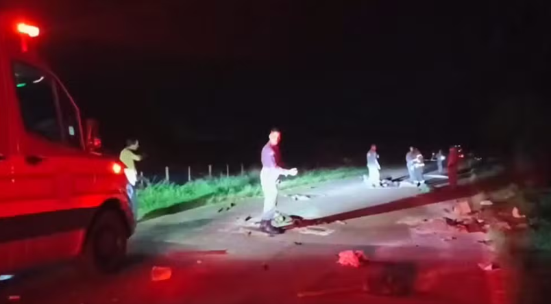 Homem morre ao ter charrete atingida por carro e ser atropelado em Castilho