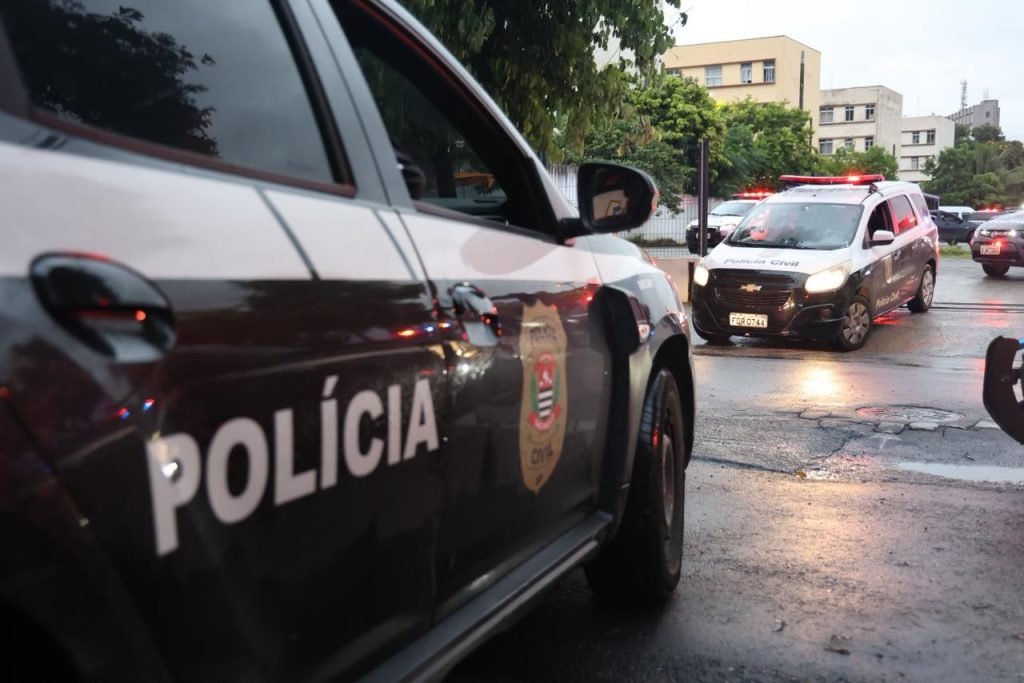 Polícia Civil cumpre mandados em operação interestadual contra golpe do falso advogado