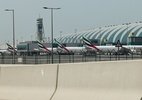 Queda de dois drones perto do Aeroporto de Dubai deixa quatro estrangeiros feridos