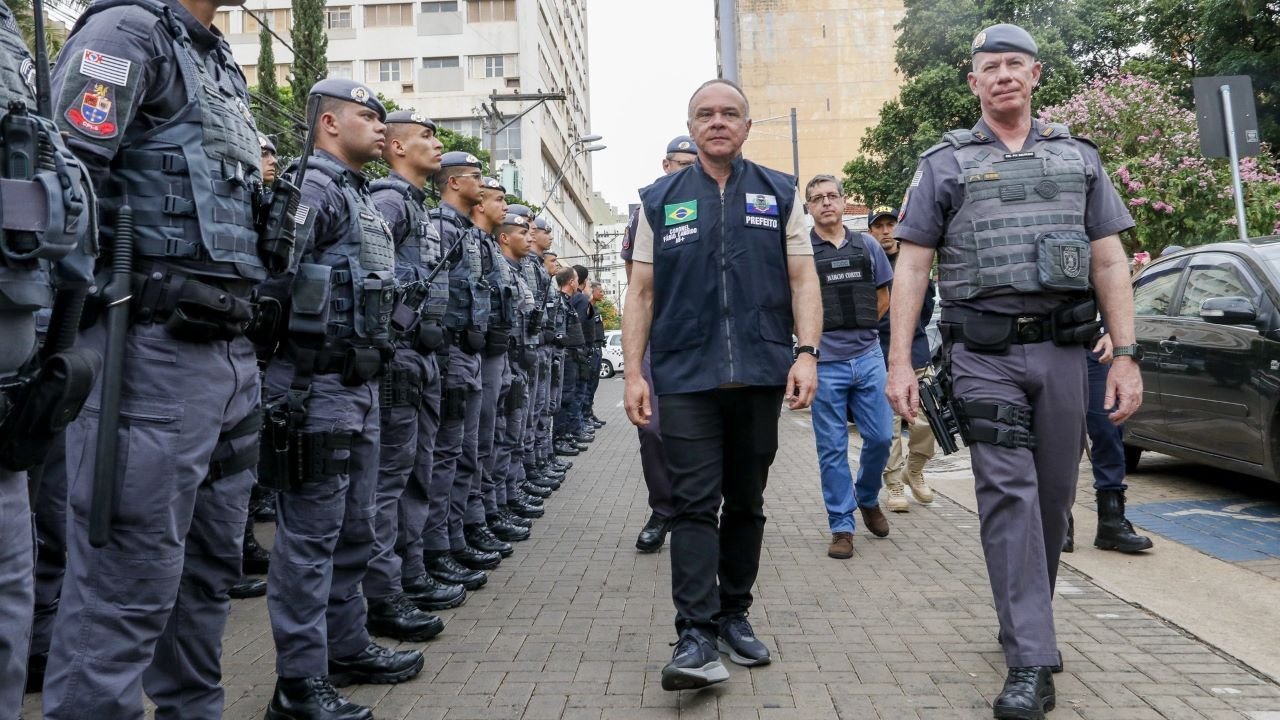 Programa Defenda Rio Preto prende 20 infratores e fiscaliza 14 em ‘saidinha’