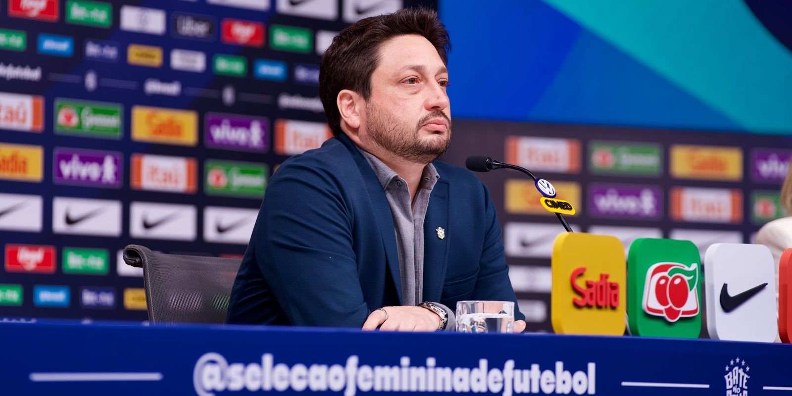 Arthur Elias anuncia convocação da Seleção Feminina para a Fifa Series com foco em intercâmbio tático e força em casa