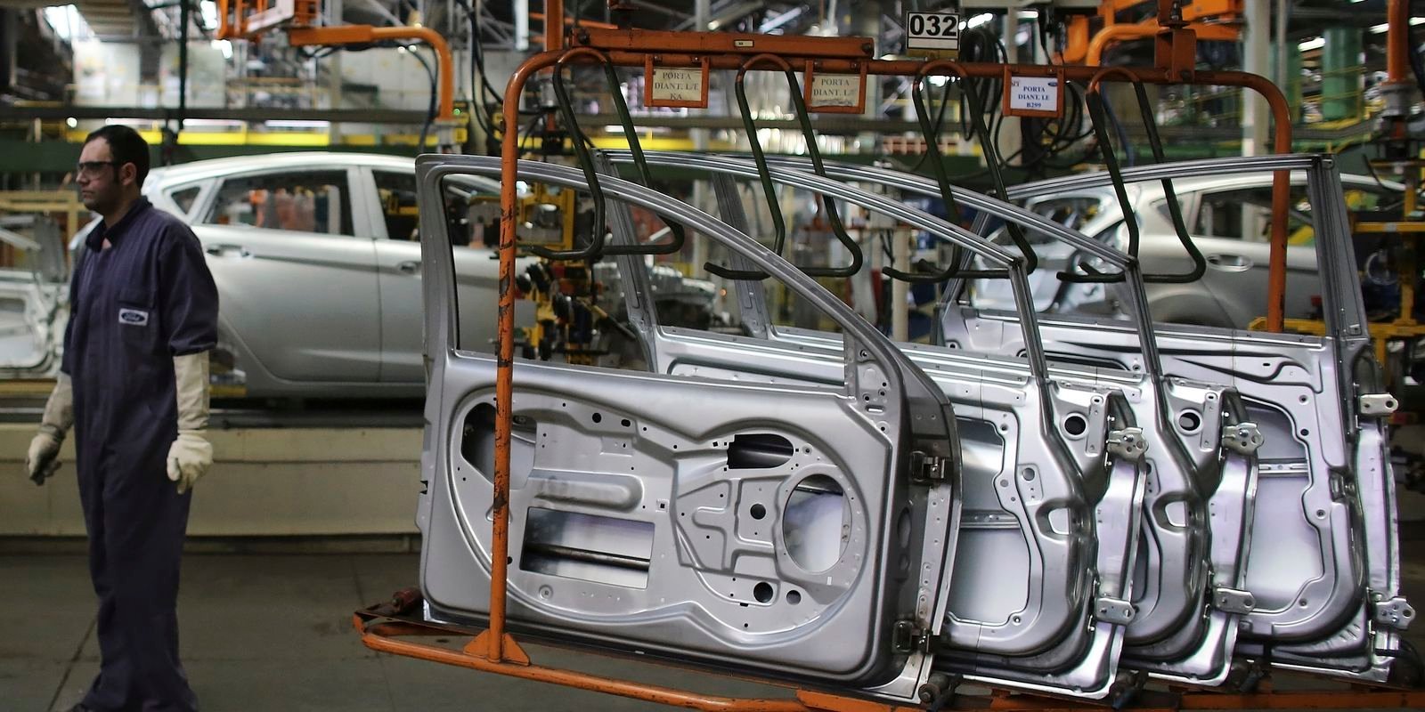 Produção Industrial Brasileira Cresce 1,8% em Janeiro de 2026, Revela IBGE