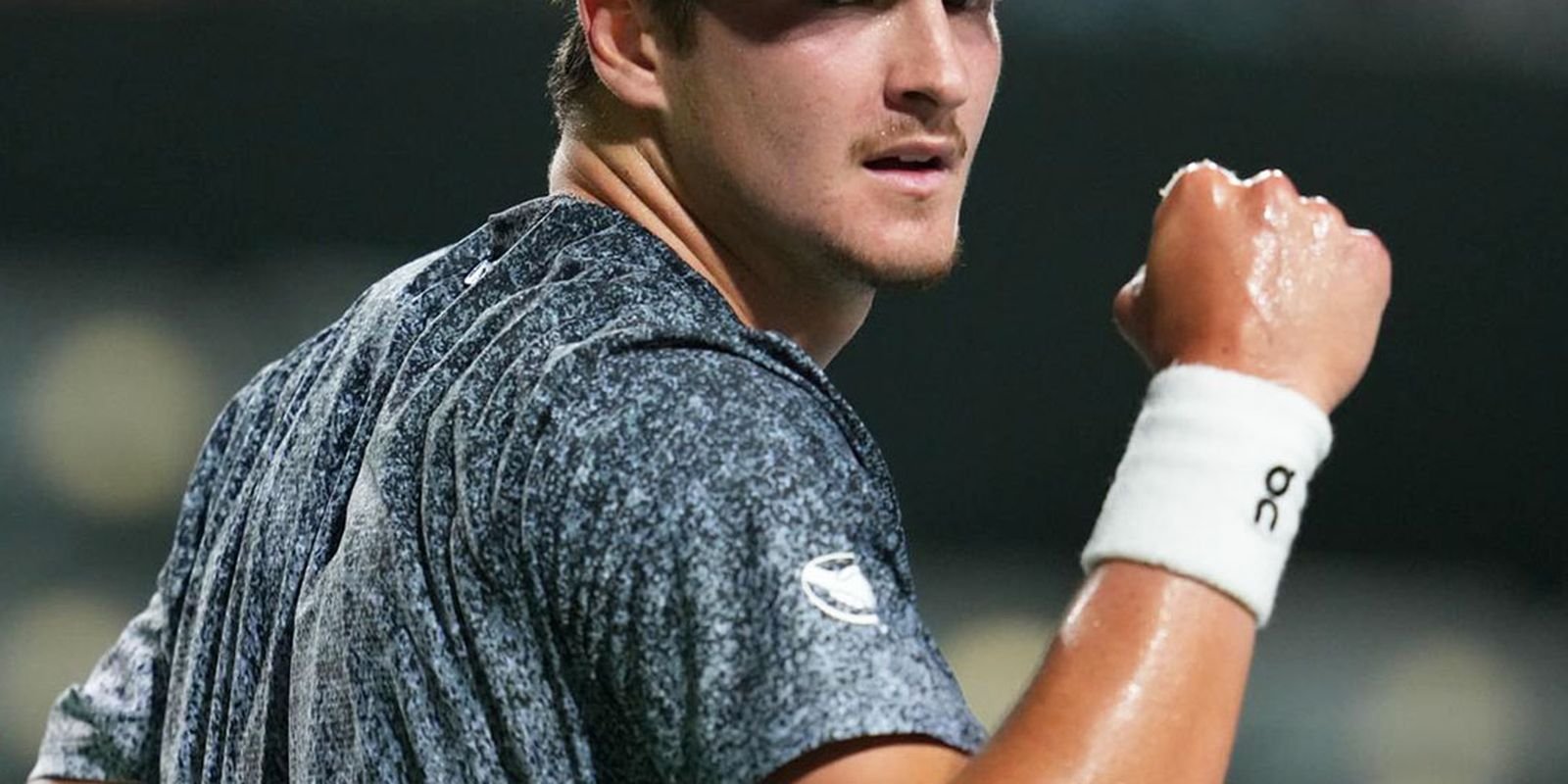 João Fonseca brilha em Indian Wells: Jovem promessa brasileira enfrenta desafio de Karen Khachanov