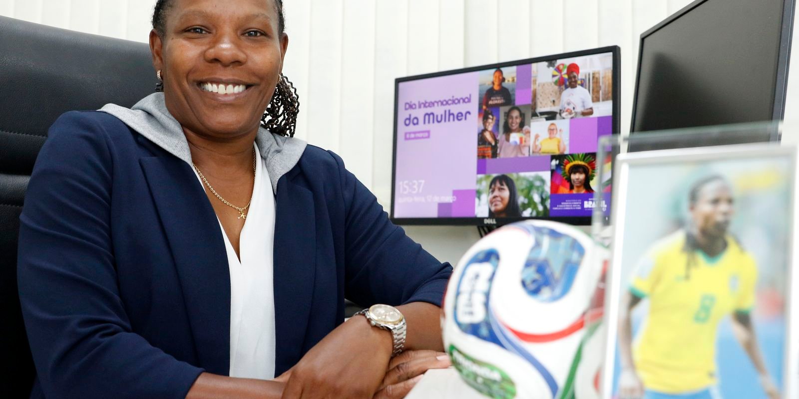 Mulheres no futebol: a coragem e as políticas públicas que confrontam o preconceito