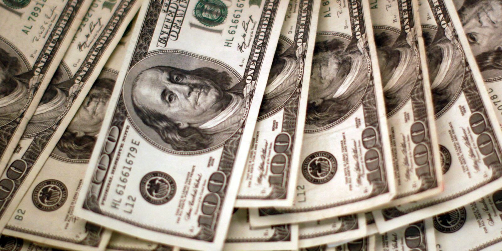Oxfam revela US$ 3,55 trilhões em riqueza oculta: um abismo entre poucos e muitos