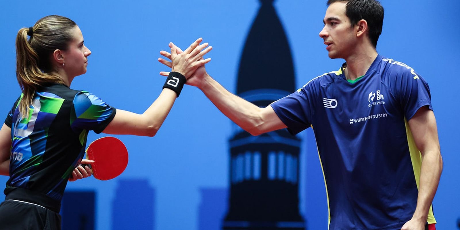 Tênis de Mesa: Brasil Inicia Caminhada no Mundial por Equipes em Londres com Duplo Triunfo