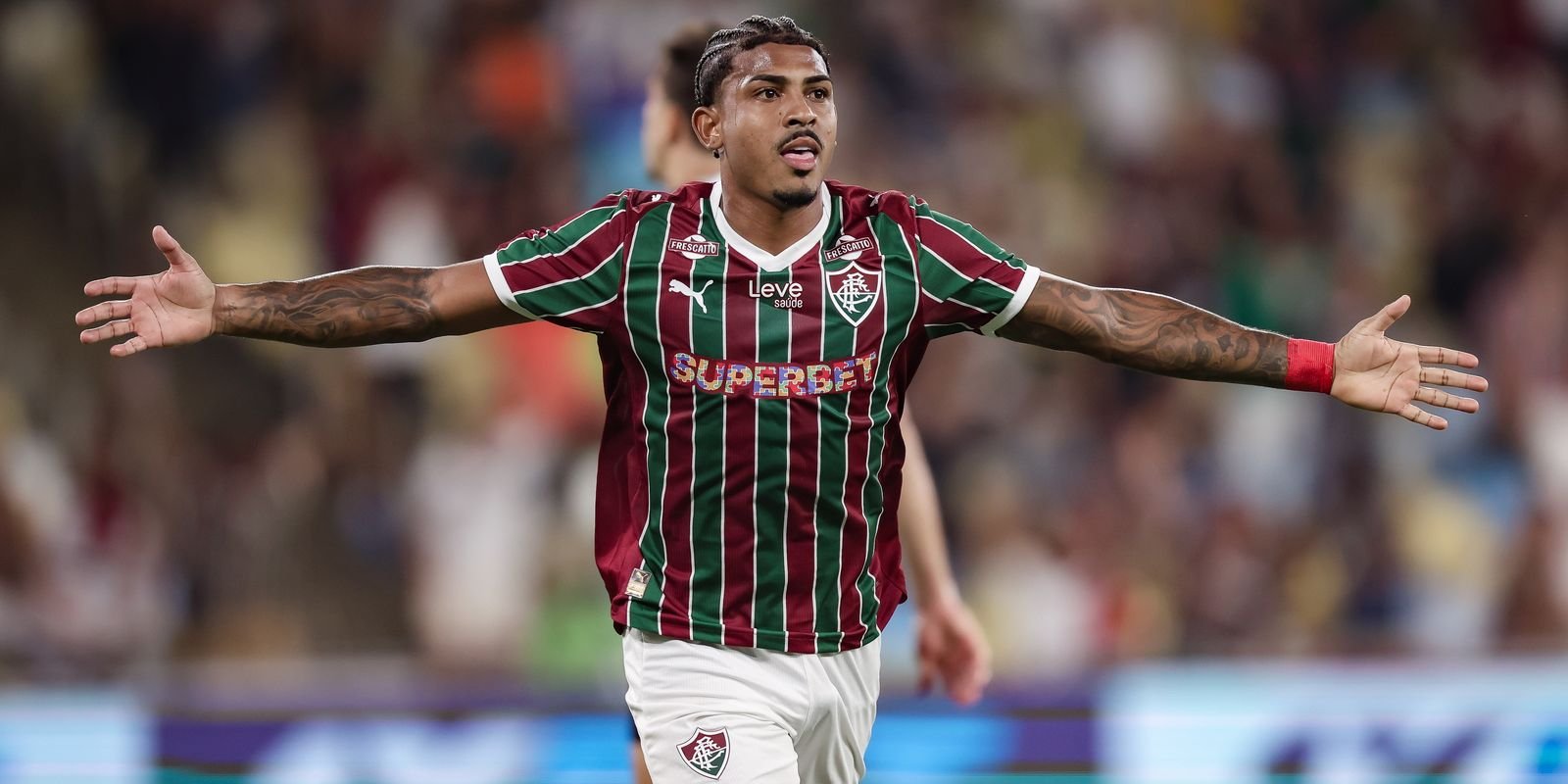 Fluminense supera Corinthians no Maracanã e alcança vice-liderança do Campeonato Brasileiro
