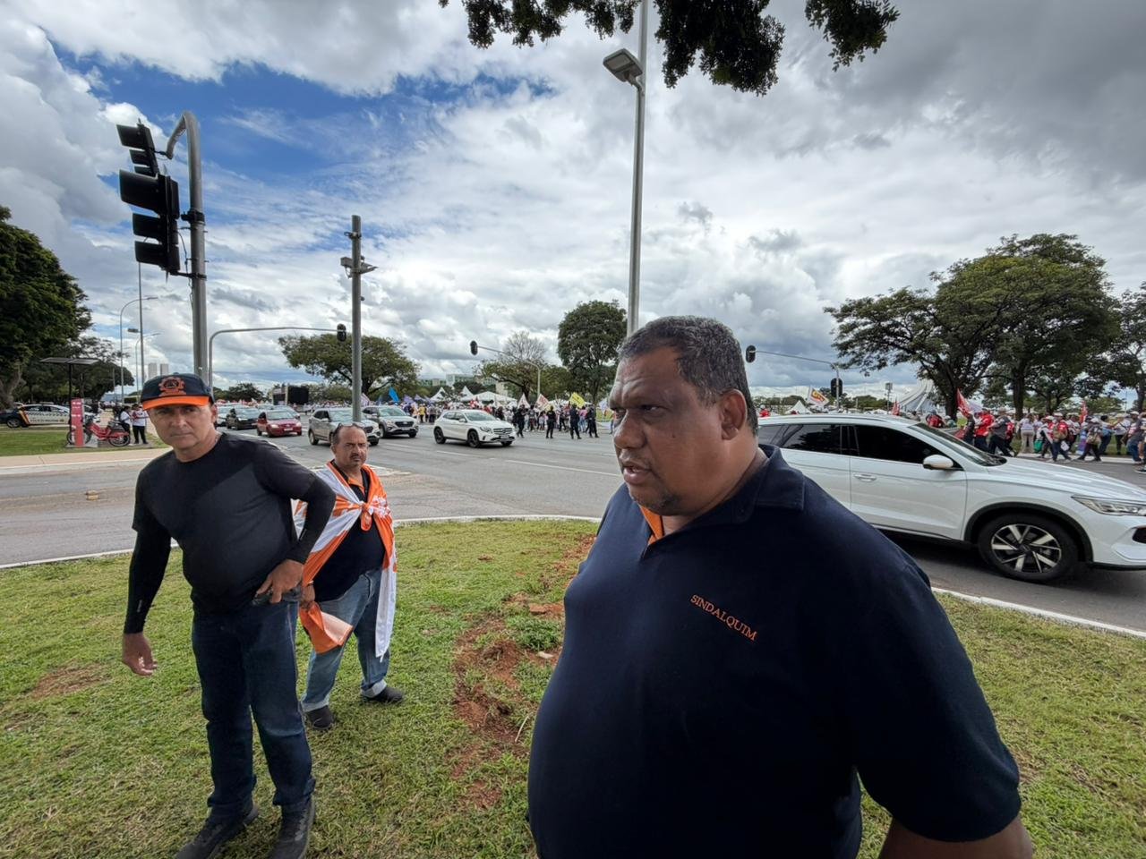 Presidente do Sindalquim acompanha manifestação em Brasília
