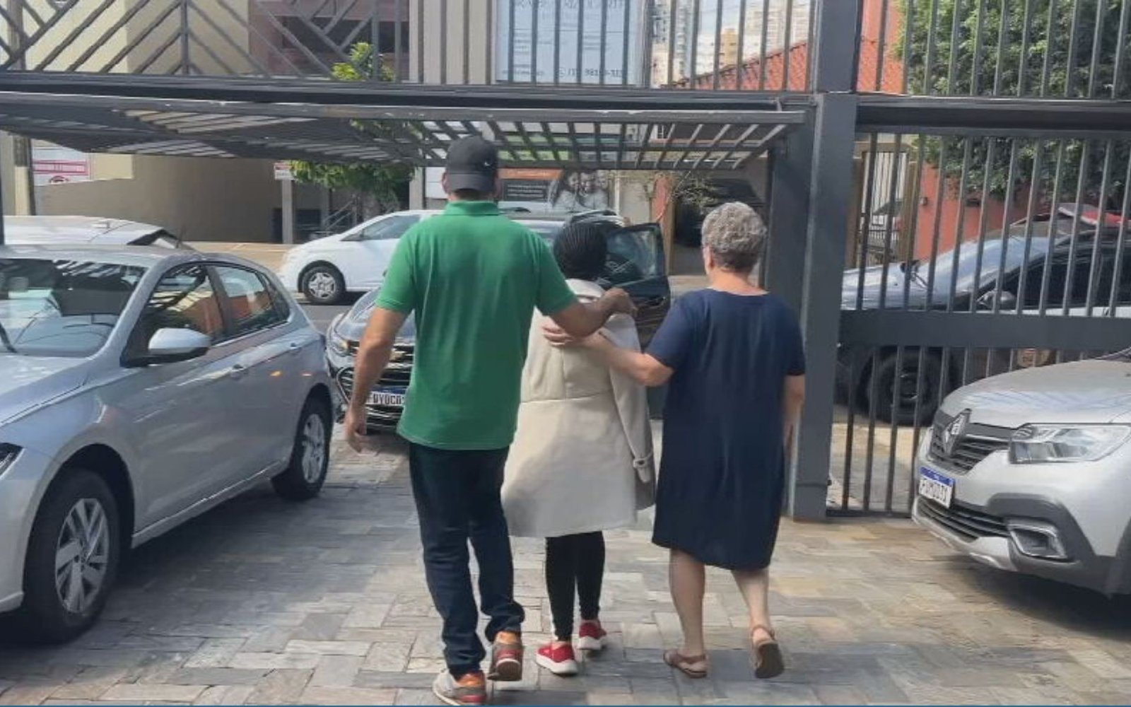 Mãe atacada pelo filho e com braço amputado presta depoimento em São José do Rio Preto