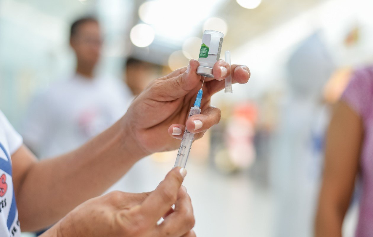 Araçatuba amplia horário da campanha de vacinação contra a gripe após preocupante baixa adesão