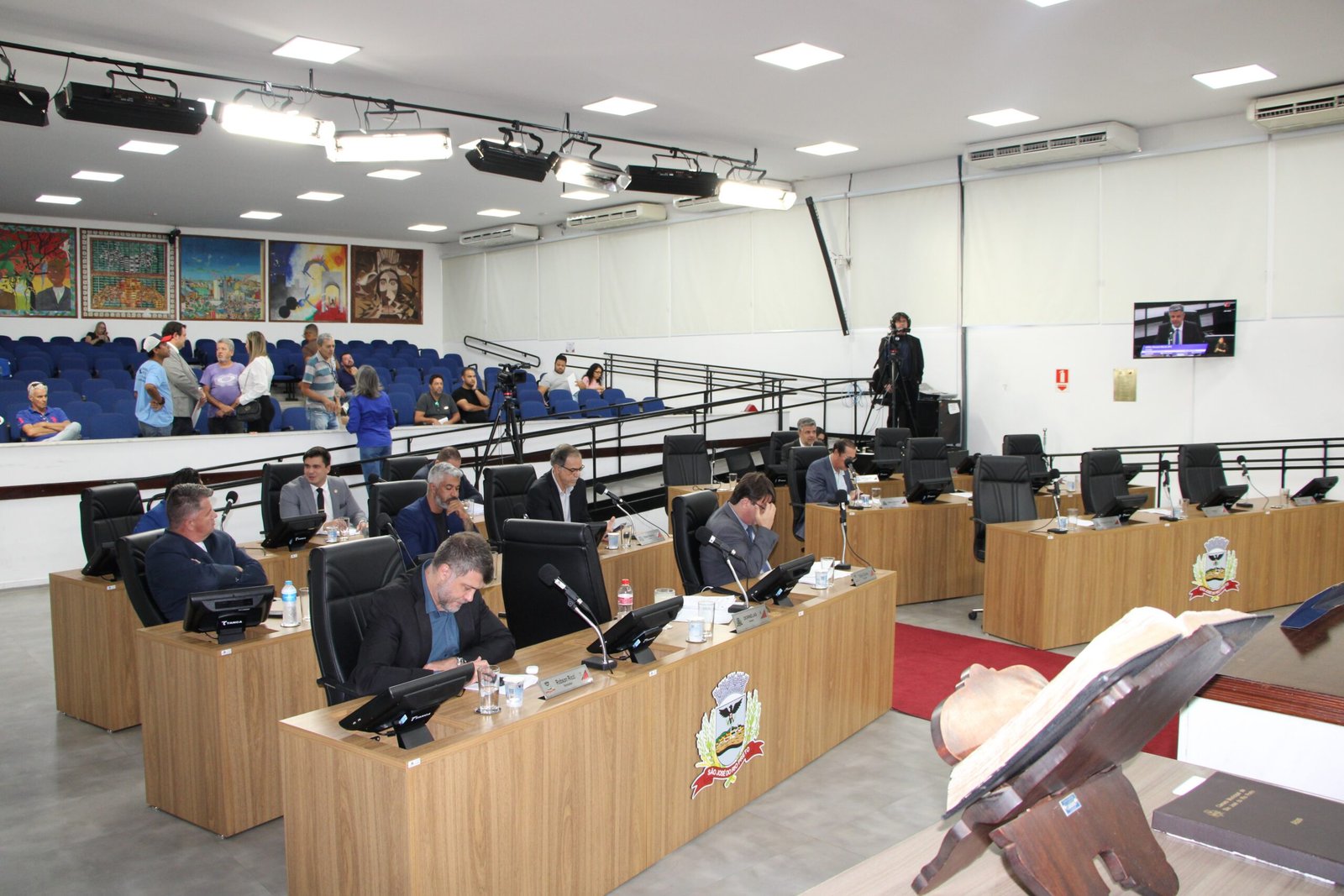 Projeto na Câmara de Rio Preto aumenta o valor do bônus Educador Presente