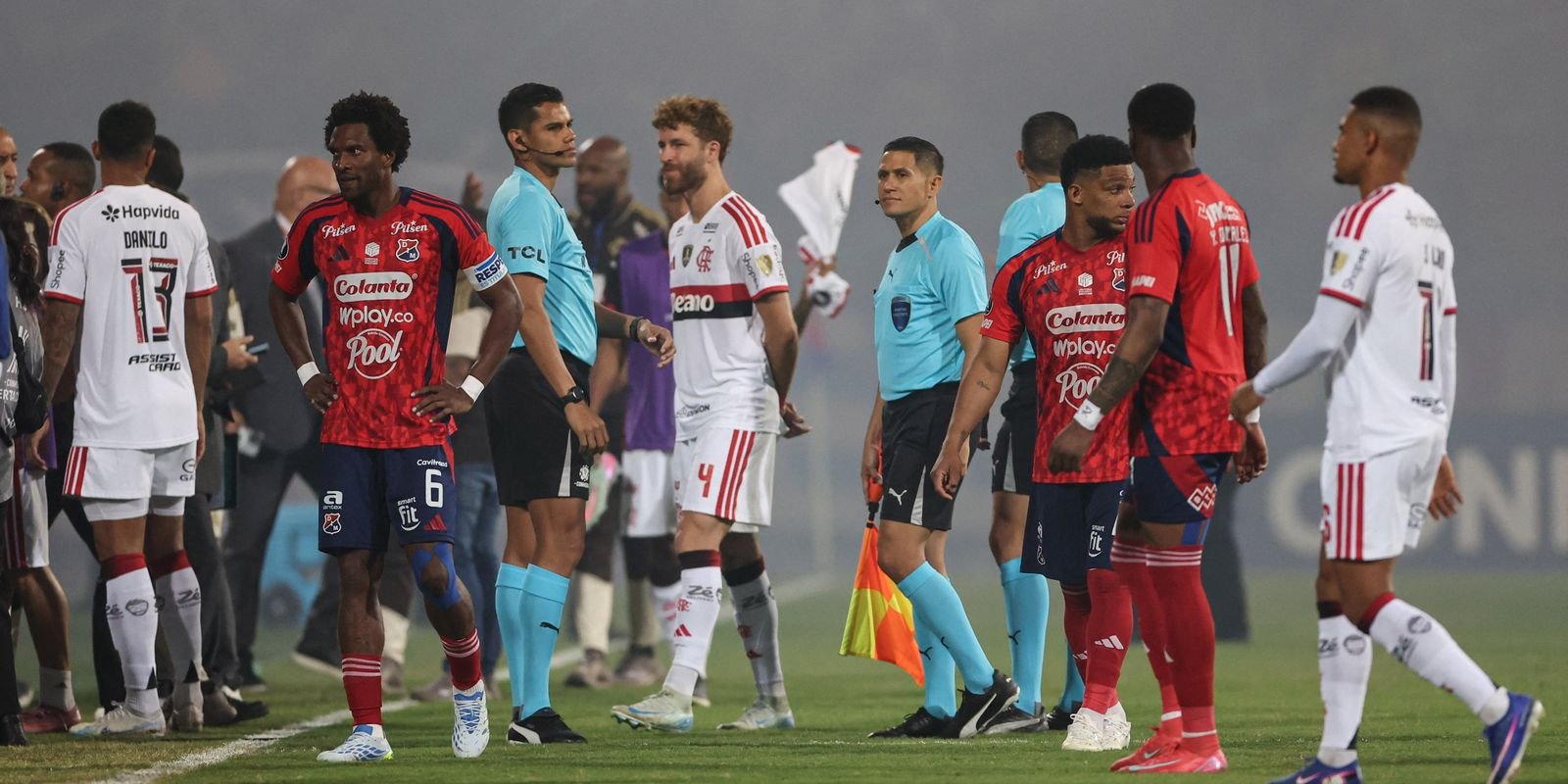 Libertadores: Jogo do Flamengo é cancelado após atos de vandalismo em Medellín