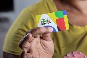 Bolsa Família: entenda por que milhares de beneficiários podem receber valores acima do salário mínimo