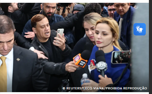 Influenciadora Deolane Bezerra é presa em ação da Polícia Civil de SP