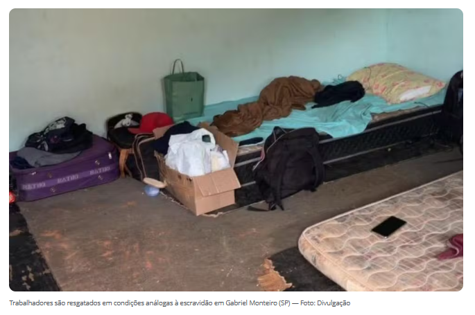 Mais de 30 trabalhadores rurais são resgatados em condições análogas à escravidão em fazenda em Gabriel Monteiro
