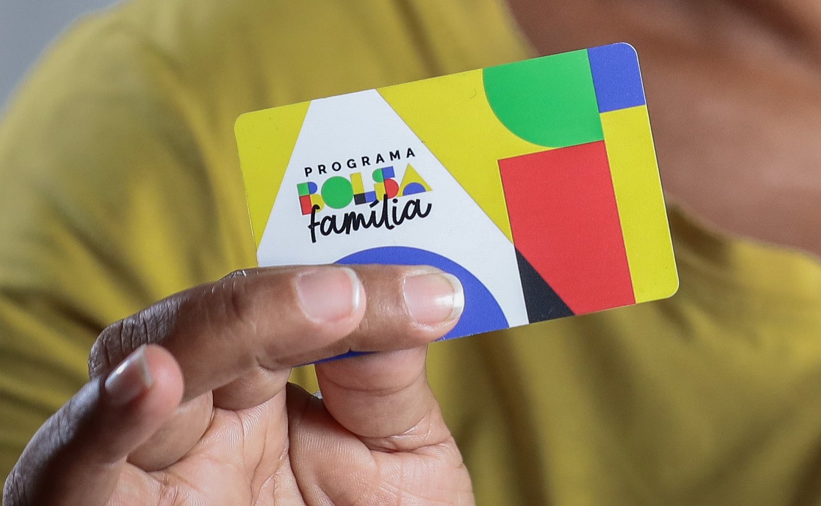 No Brasil, quem depende sobrevive e quem busca autonomia é punido
