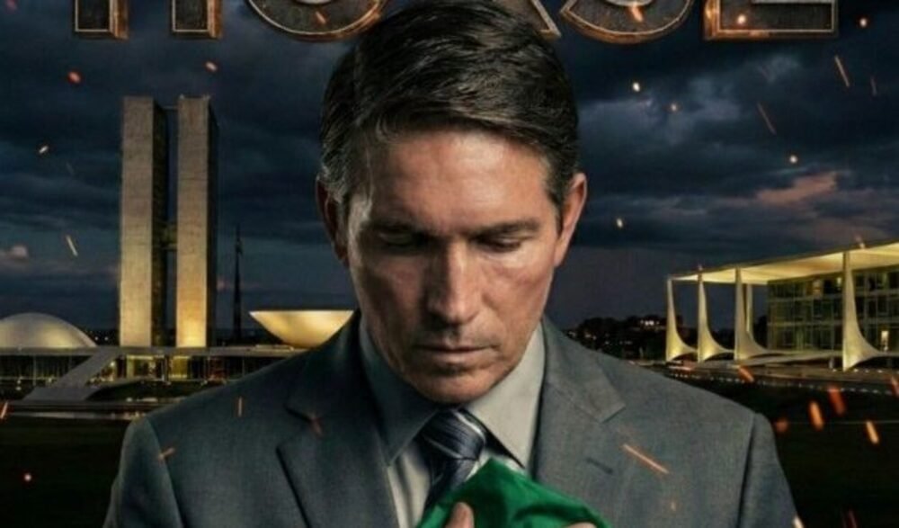 Quem são Jim Caviezel e Cyrus Nowrasteh, as figuras do cinema envolvidas no financiamento do filme de Jair Bolsonaro?