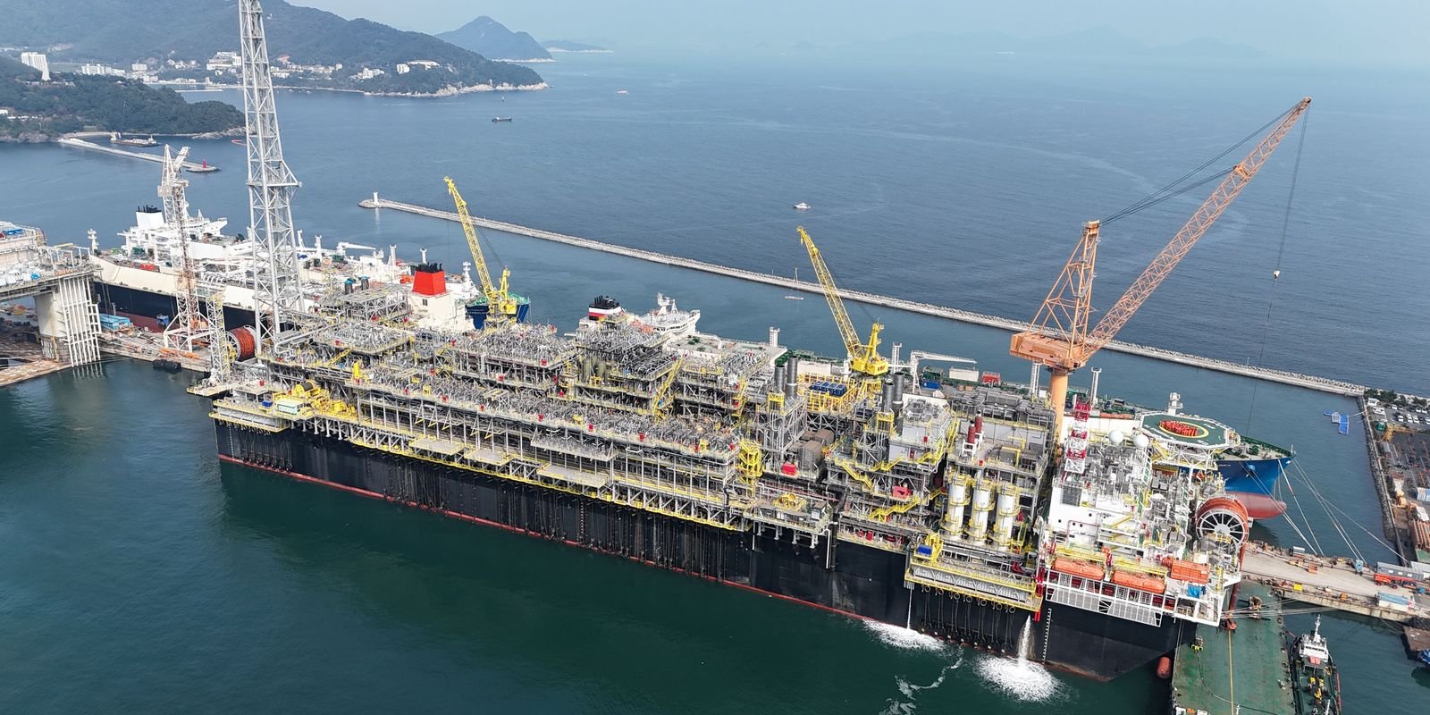 Petrobras inicia operação da P-79 e impulsiona produção de petróleo e gás no país