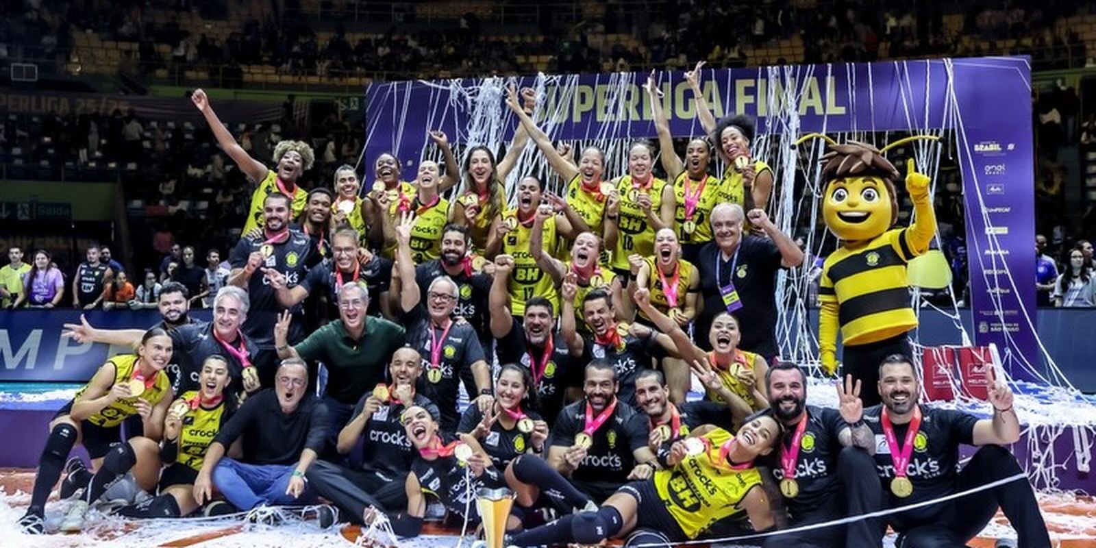 Praia Clube Bate Arquirrival Minas e Conquista o Tricampeonato da Superliga Feminina de Vôlei