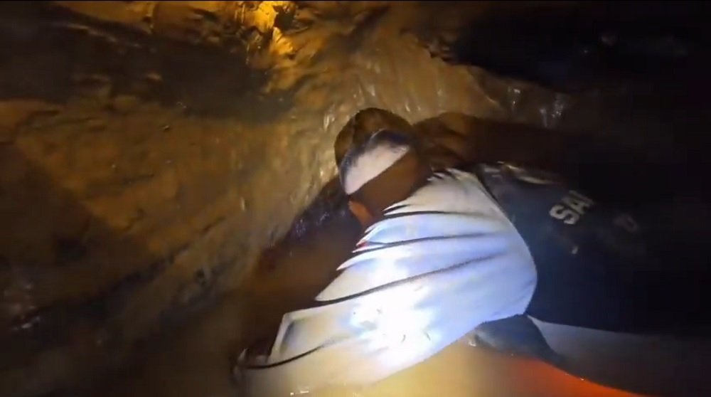 Laos em Tensão: Operação de Alto Risco Tenta Resgatar Últimos Desaparecidos em Caverna Inundada