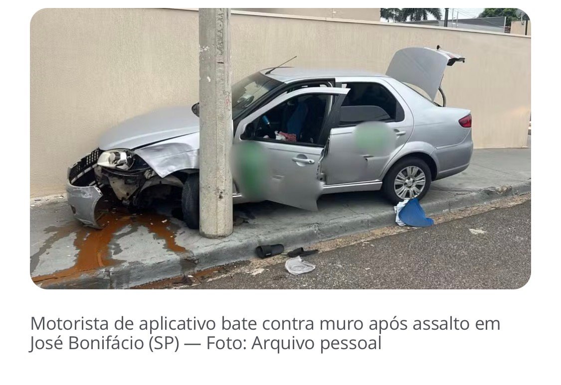 Homens roubam carro de aplicativo, batem durante fuga e são presos em José Bonifácio