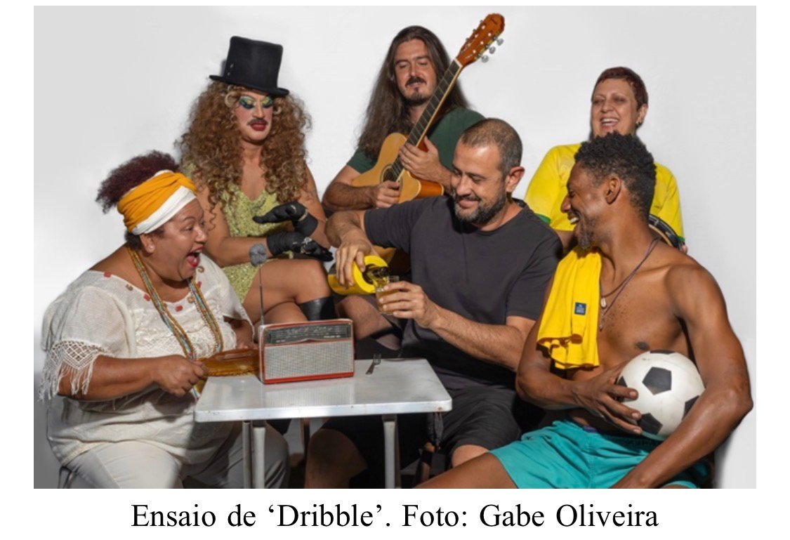 Cênica de Rio Preto retorna à Escócia para maior festival de artes do mundo com novo espetáculo inspirado no universo do futebol