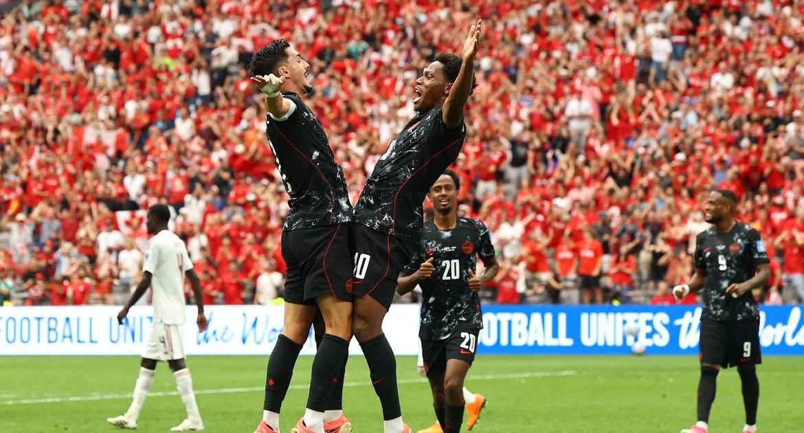 Canadá garante vaga dramática nas oitavas da Copa do Mundo de 2026 ao superar África do Sul