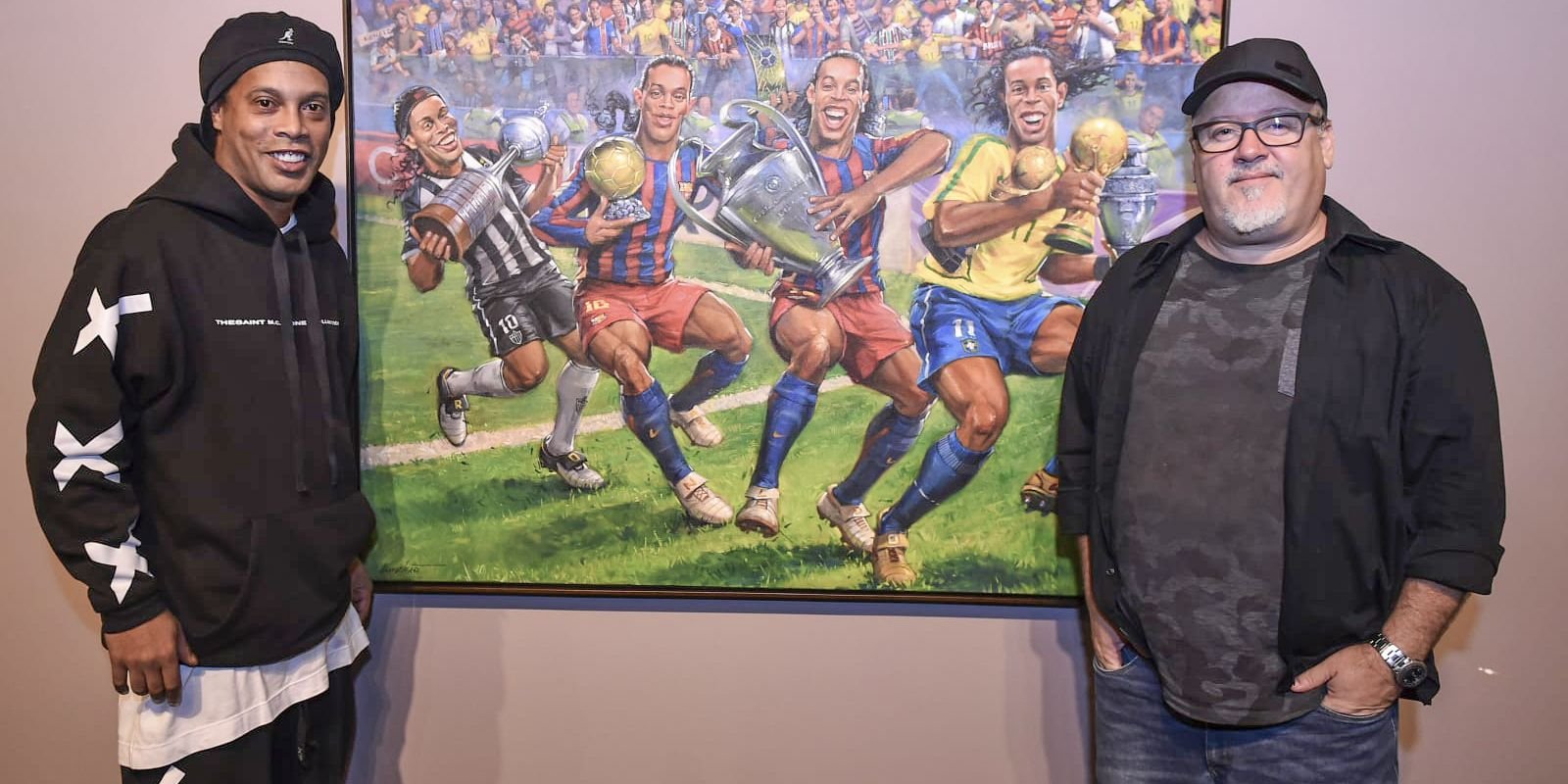 Casa das Rosas celebra Ronaldinho Gaúcho em São Paulo com exposição que une futebol e arte
