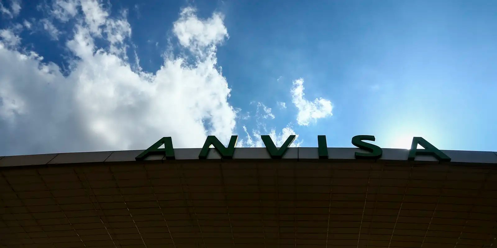 Anvisa ordena apreensão de lote falsificado do medicamento Mounjaro