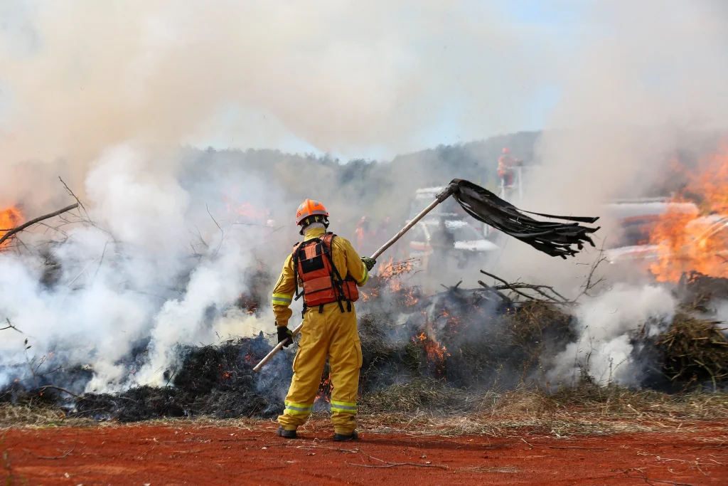 Defesa Civil alerta para risco elevado de incêndios florestais na região de Araçatuba nesta segunda-feira (20)