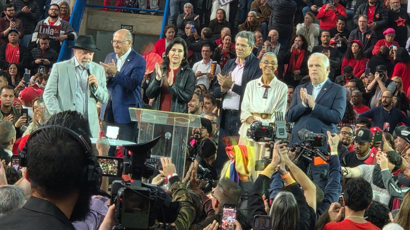 Em convenção, PT oficializa candidaturas de Haddad e Rillo em SP