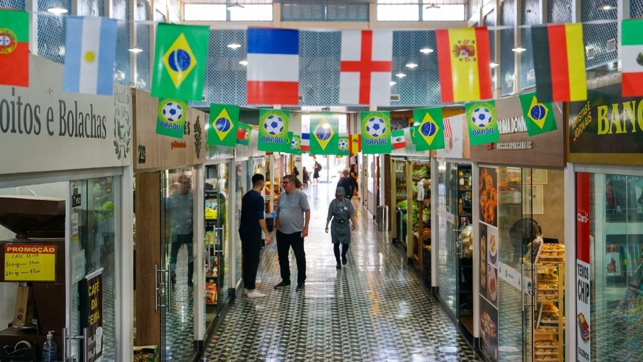 Mercadão Municipal transmite neste domingo Brasil x Noruega