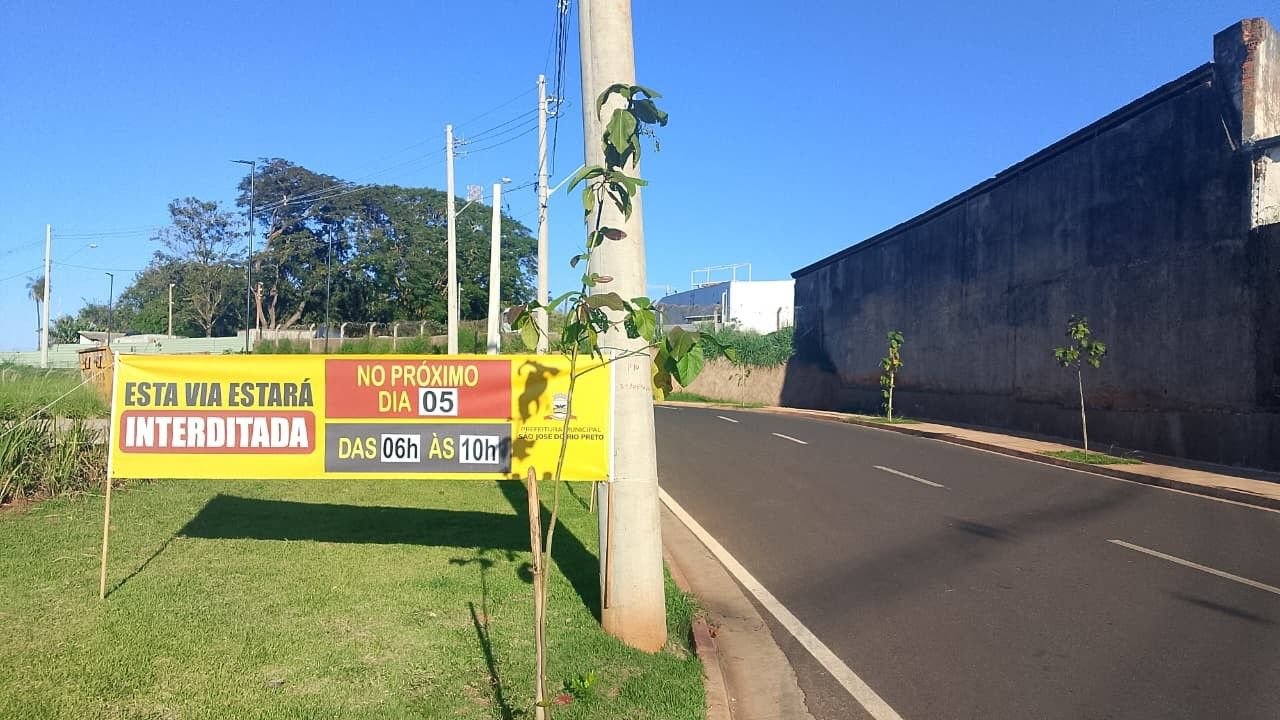Trânsito interdita trechos neste domingo para corrida de rua