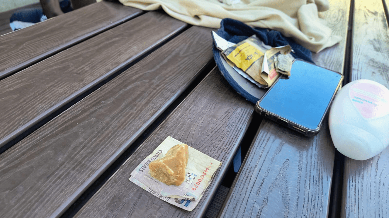 Três adolescentes são detidos pela GCM por tráfico de drogas no Terminal Urbano