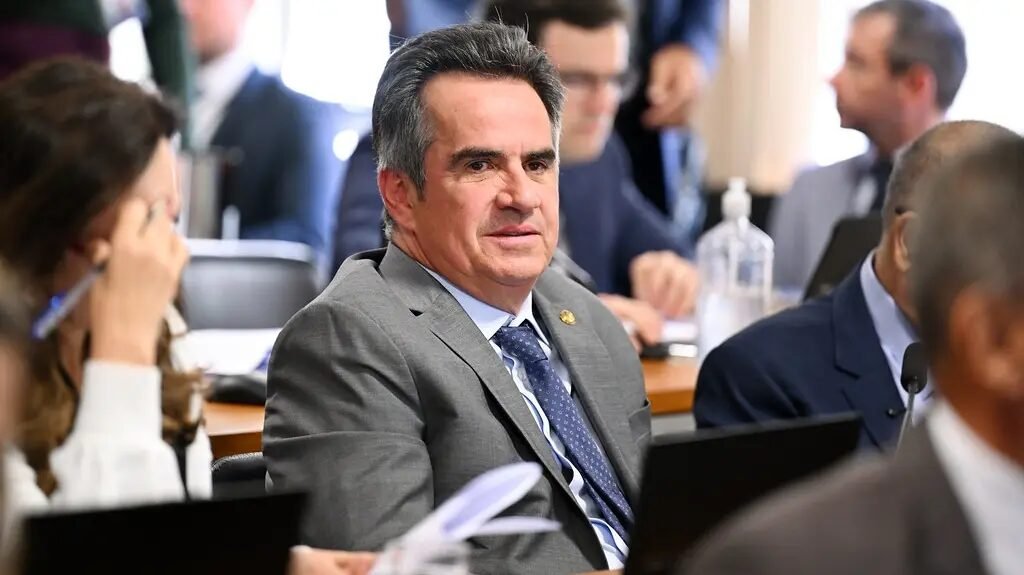 Com 90% do PP pela neutralidade, Ciro deve descartar aliança com Flávio