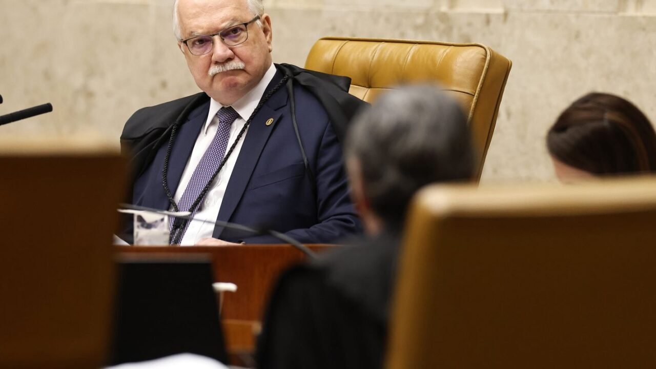 Fachin marca sessão sobre Mendonça para dia 23