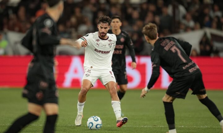 Ancelotti convoca Martinelli, do Fluminense, para amistosos na Ásia