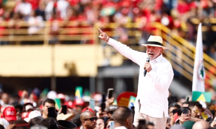 Aliados de Lula criticam campanha ‘analógica’ após avanço de Flávio nas pesquisas