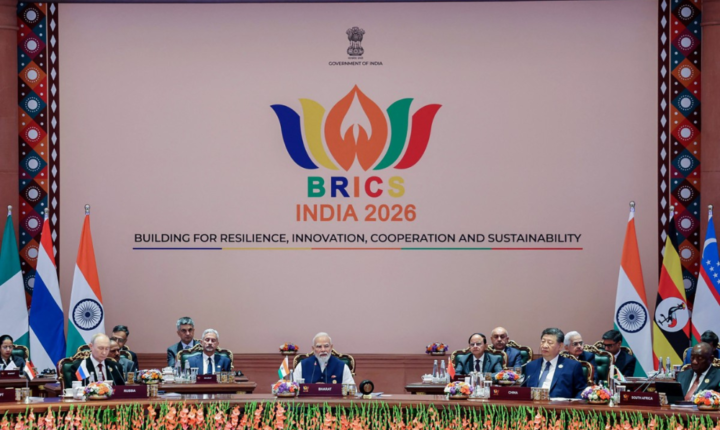 Brics encerra cúpula com defesa de cooperação e comércio global aberto
