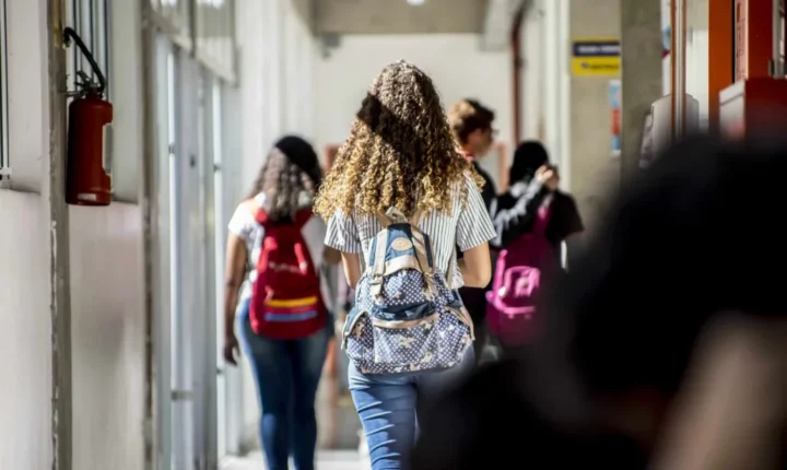 Centro Paula Souza abre vagas para formação integrada em ensino médio, técnico e graduação