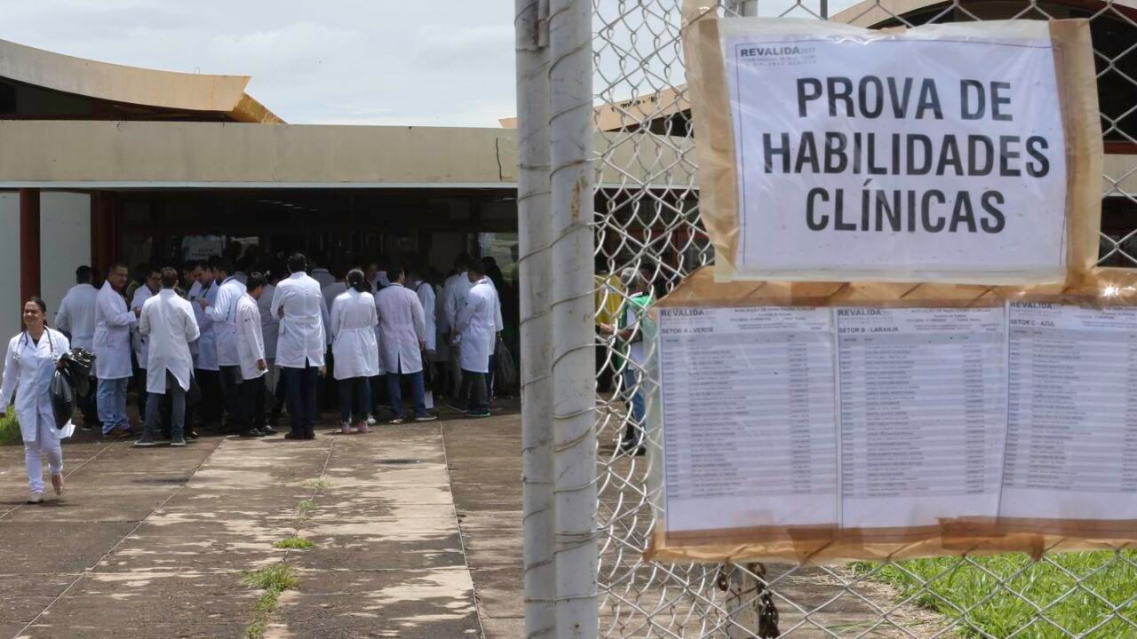 Revalida 2026/2: prazo de envio de diploma médico termina dia 19