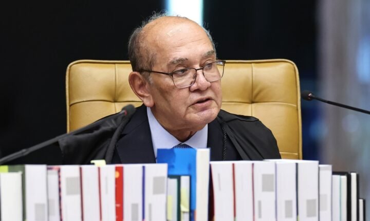 Gilmar Mendes aprofunda crise ao acusar André Mendonça de ajuste prévio com Luiz Fux sobre afastamentos na PF