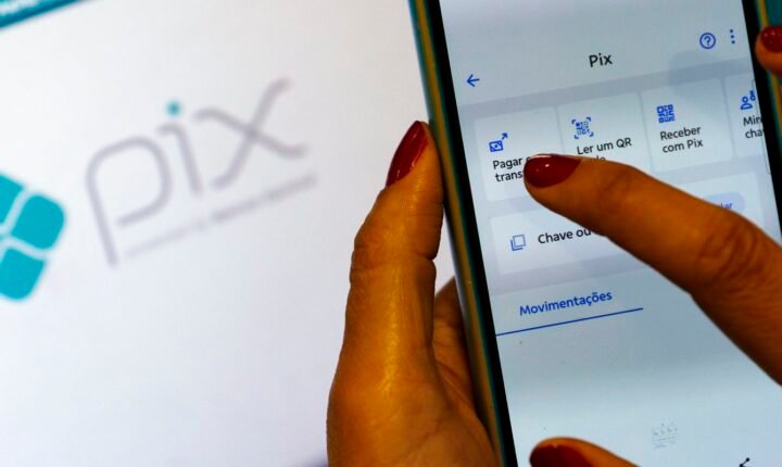 Pix terá novas regras para fraudes, cobrança híbrida e contas-salário