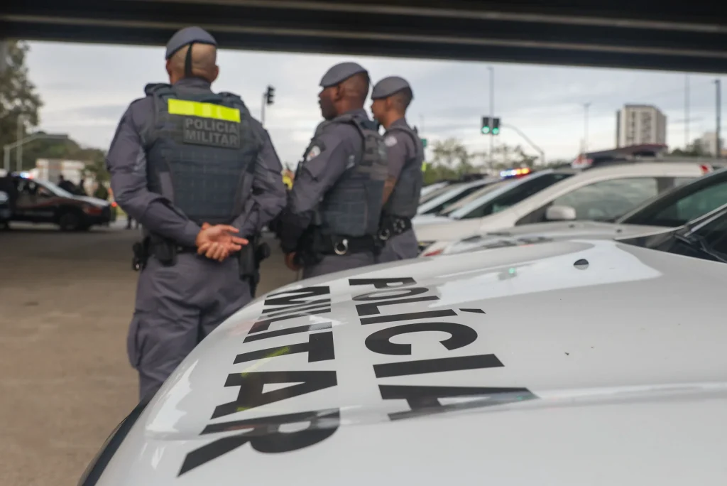 PM de SP desmantela desmanche clandestino em Santo André e prende cinco suspeitos